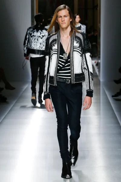 Look 6